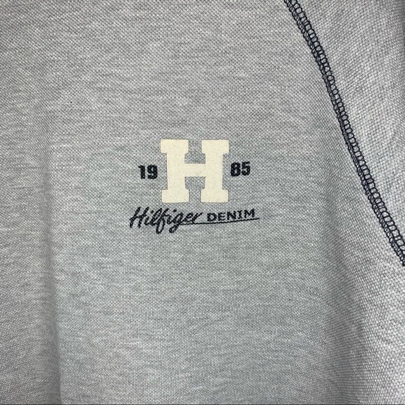 Vintage Tommy Hilfiger gray short sleeve crewneck t shirt men’s size medium - Picture 3 of 4